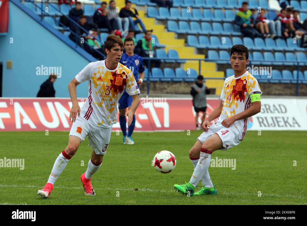 09.05.2017., Stadion Zuknica, Kostrena, Kroatien - Europameisterschaft unter 17 Jahren 2017, Gruppe C, Runde 3, Spanien - Kroatien. Juan Miranda, Hugo Guillamon. Foto: Goran Kovacic/PIXSELL Stockfoto