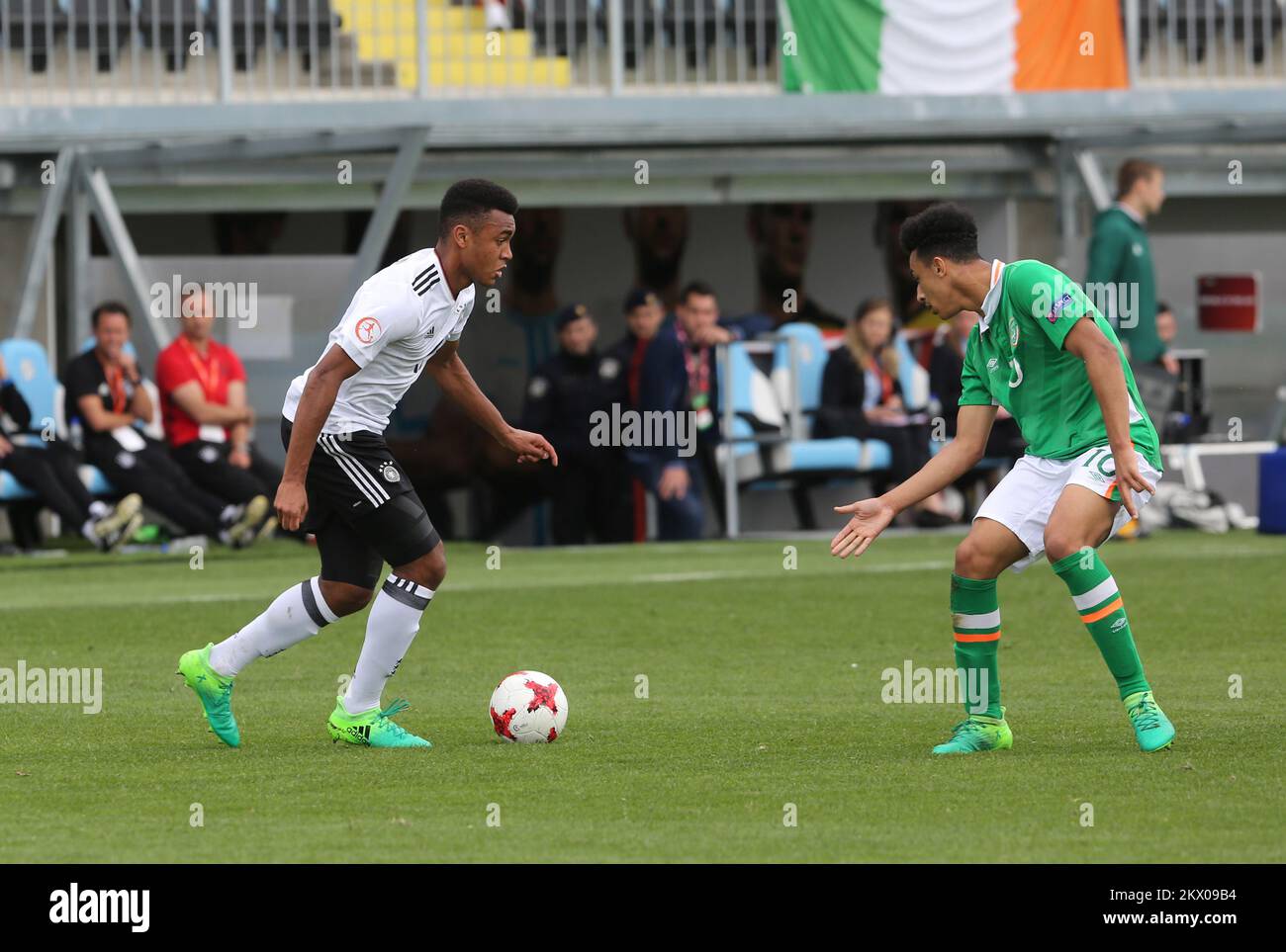 10.05.2017., Rijeka - UEFA-Europameisterschaft unter 17 Jahren, Gruppe C, 3.. Runde, Republik Irland - Deutschland. Maurice Malone, Adam Idah. Foto: Goran Kovacic/PIXSELL Stockfoto