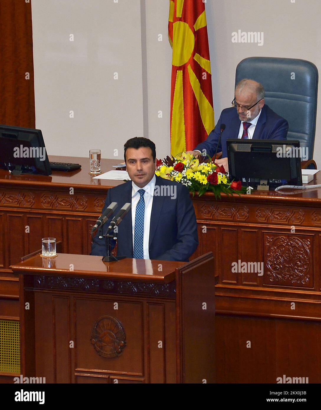 30.05.2017., Skopje, Mazedonien - unter polizeilicher Sicherheit begann Sobranje zu treffen, in dem die Koalitionsregierung der SDSM und zwei albanische Parteien, die DUI und die Allianz für die Albaner gewählt werden sollten. Zoran Zaev. Foto: HaloPix/PIXSELL Stockfoto