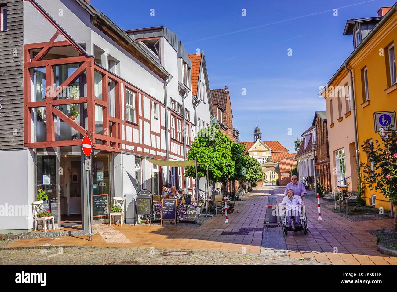 Altbauten, Klosterstraße, Altstadt, Barth, Darß, Mecklenburg-Vorpommern, Deutschland Stockfoto