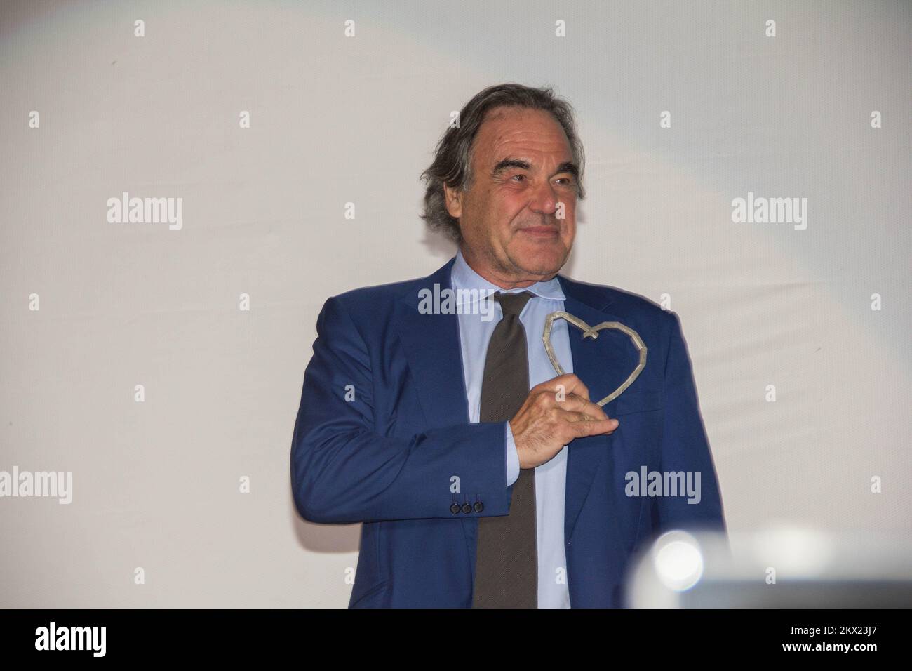 13.08.2017., Sarajevo, Bosnien und Herzegowina - Oliver Stone erhielt Honorary Heart of Sarajevo auf dem Festival für seinen bemerkenswerten Beitrag zur Kunst des Films. Foto: Aleksandar Knezevic/HaloPix/PIXSELL Stockfoto