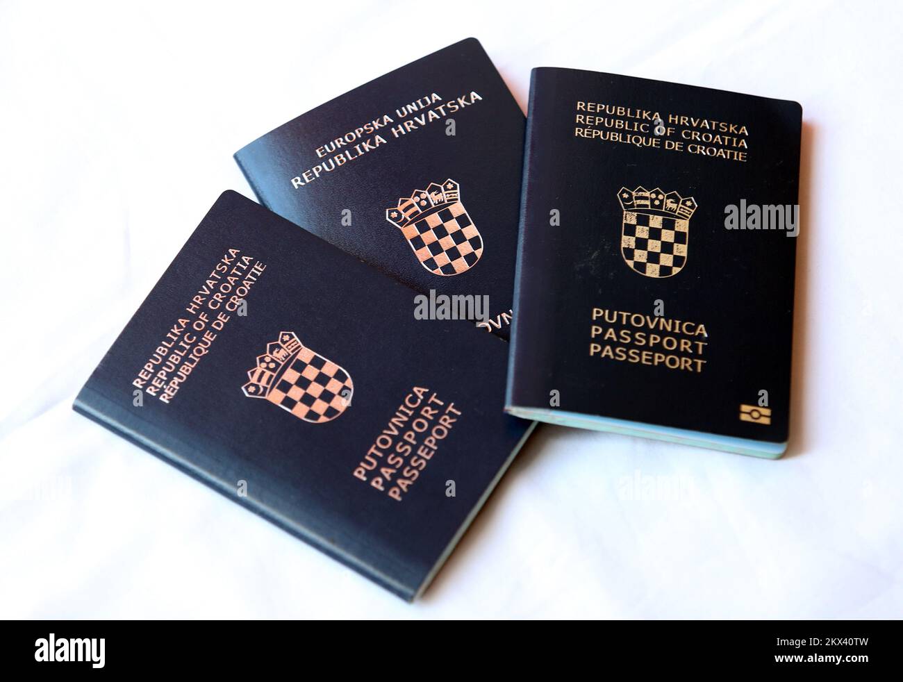 30.12.2017., Sibenik, Kroatien - biometrischer Pass. Foto: Dusko Jaramaz/PIXSELL Stockfoto