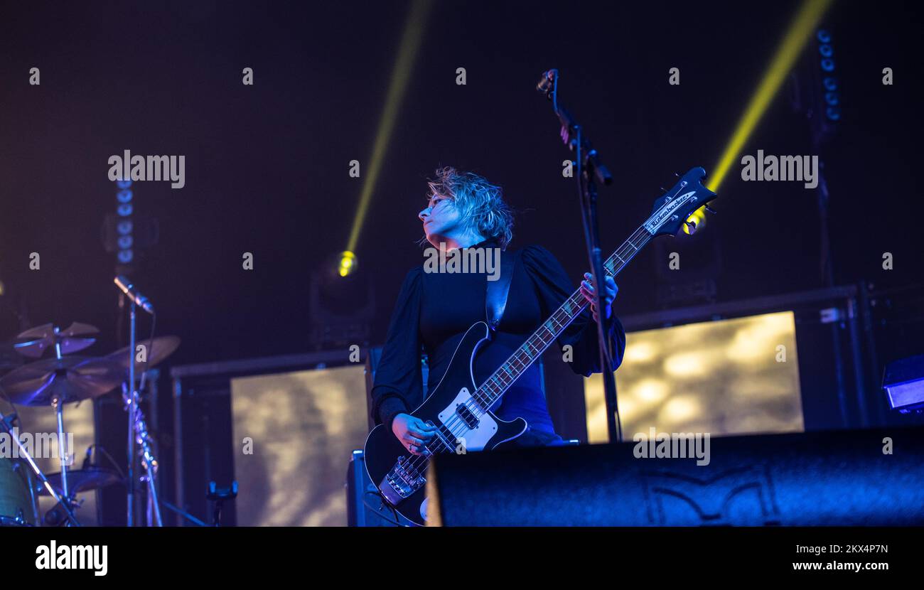 28. November 2022, Neapel, Neapel, Italien: The Verdena in Konzert im Palapartenope Theater in Neapel. (Kreditbild: © Lorenza Calafati/Pacific Press via ZUMA Press Wire) Stockfoto