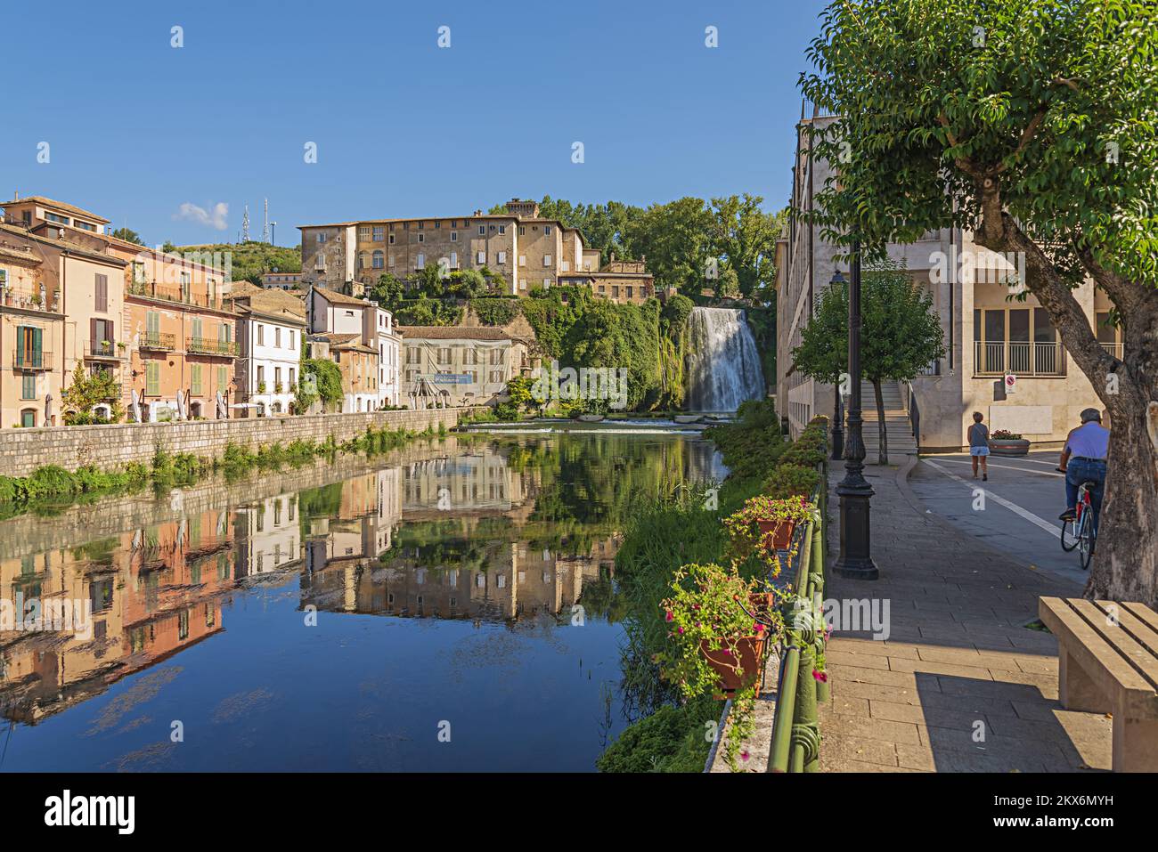 Isola del Liri (Italia) - Una piccola città medievale in Provincia di Frosinone, regione Lazio, Famosa per delle cascate nel Centro storico, 1 Stockfoto