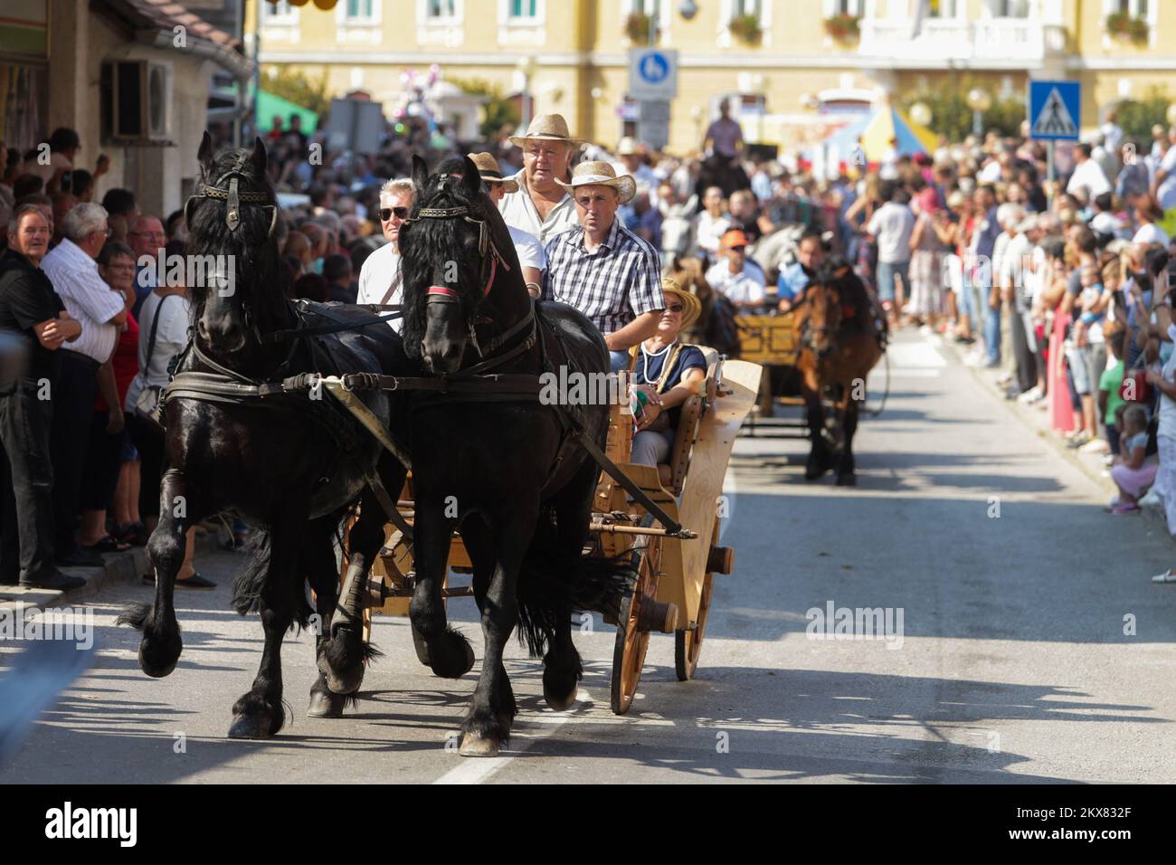 19.08.2018., Marija Bistrica, Kroatien - 16. Postkutschenparade in Marija Bistrica ist ein traditionelles internationales Ereignis mit Kutschen und Pferden. Die Postkutschenparade findet am ersten Sonntag nach der Himmelfahrt von Maria statt, von Zlatar Bistrica nach Marija Bistrica. Foto: Filip Kos/PIXSELL Stockfoto