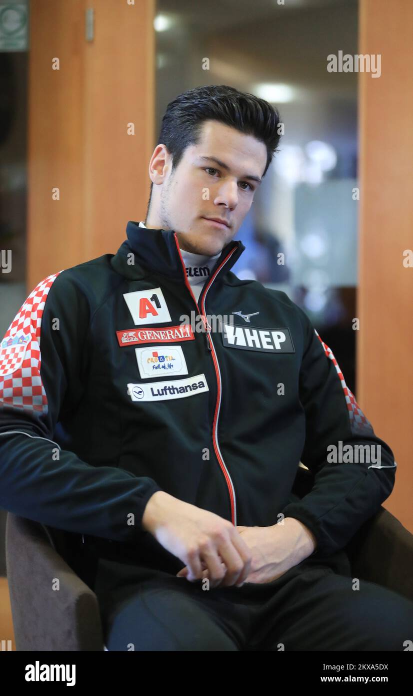 04.01.2019., Zagreb - Anlässlich des Frauen- und Männerrennen der Audi FIS Schneekönigin Trophäe im Jahr 2019 fand In Tomislav' Haus in Sljeme Eine Pressekonferenz statt. Leon Nikic, Samuel Kolega, Elias Kolega, Filip Zubcic, Istok Rodes, Andreja Komsic. Kroatien, Zagreb Foto: Slavko Midzor / PIXSELL Stockfoto