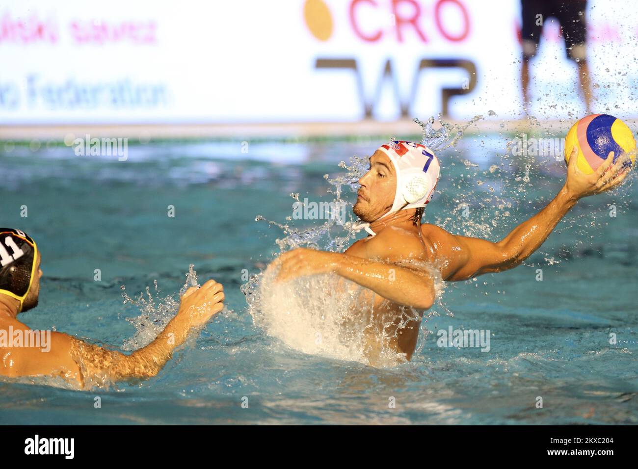 01.07.2019., Kroatien, Split-Water Polo Friendly Match zwischen Kroatien und Deutschland endete mit dem Ergebnis von 22-10. Ante Vukicevic Photo: Ivo Cagalj/PIXSELL Stockfoto