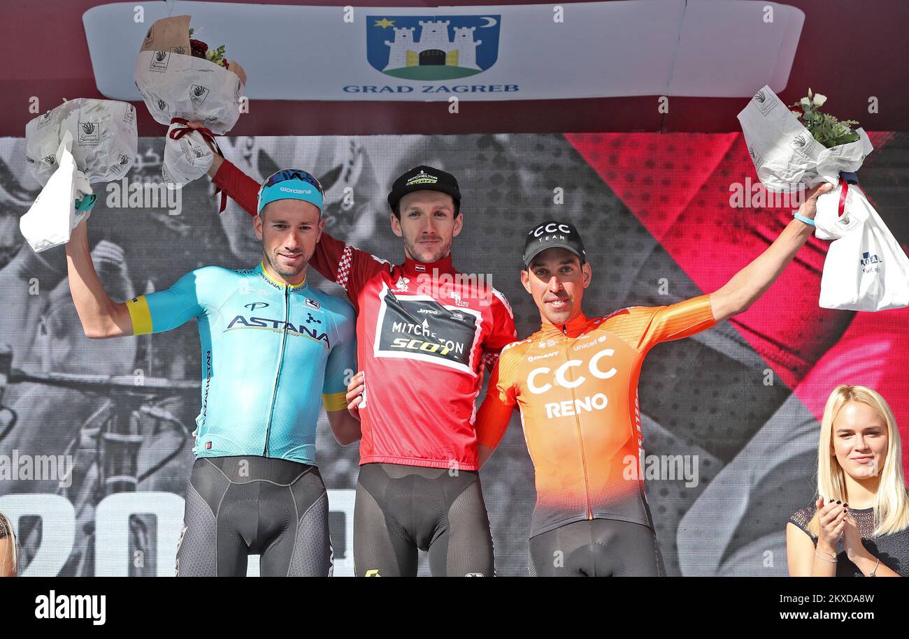 06.10.2019., Zagreb - Markov-Platz. Bekanntgabe des Gewinners der 6.. Etappe von CroRace 2019. Gesamtgewinner Yates Adam, 2. Platz Villella Davide, 3. Platz De La Parte Gonzalez Victor. Kroatien, Zagreb Foto: Sanjin Strukic/PIXSELL Stockfoto