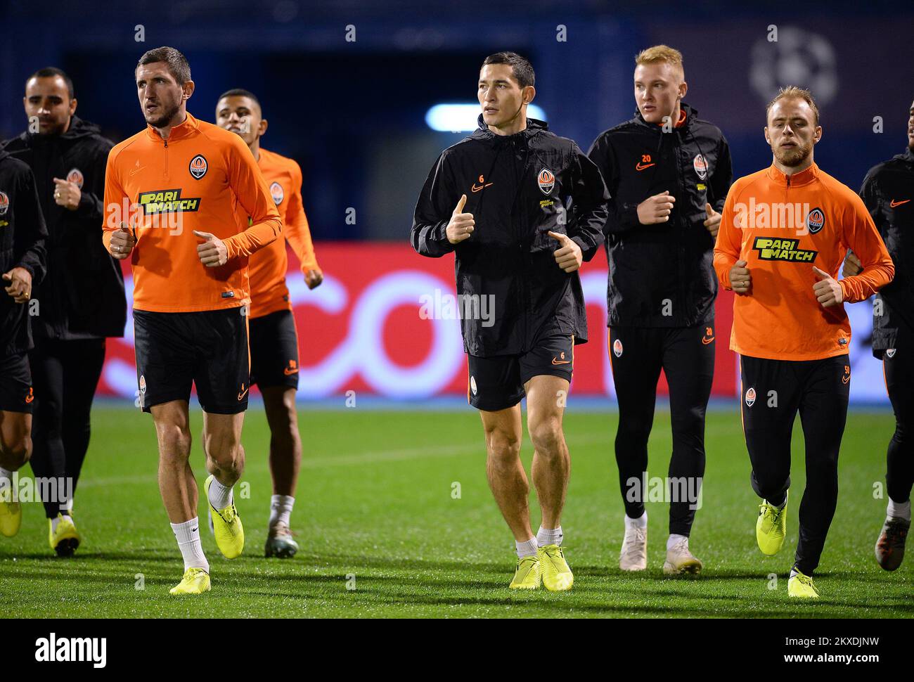 05.11.2019., Zagreb, Kroatien – Training des FC Shakhtar Donetsk im Maksimir Stadium vor dem Spiel der UEFA Champions League Gruppe C gegen GNK Dinamo in Zagreb, Kroatien. Serhiy Kryvtsov, Taras Stepanenko, Viktor Kovalenko, Serhiy Bolbat Foto: Marko Prpic/PIXSELL Stockfoto