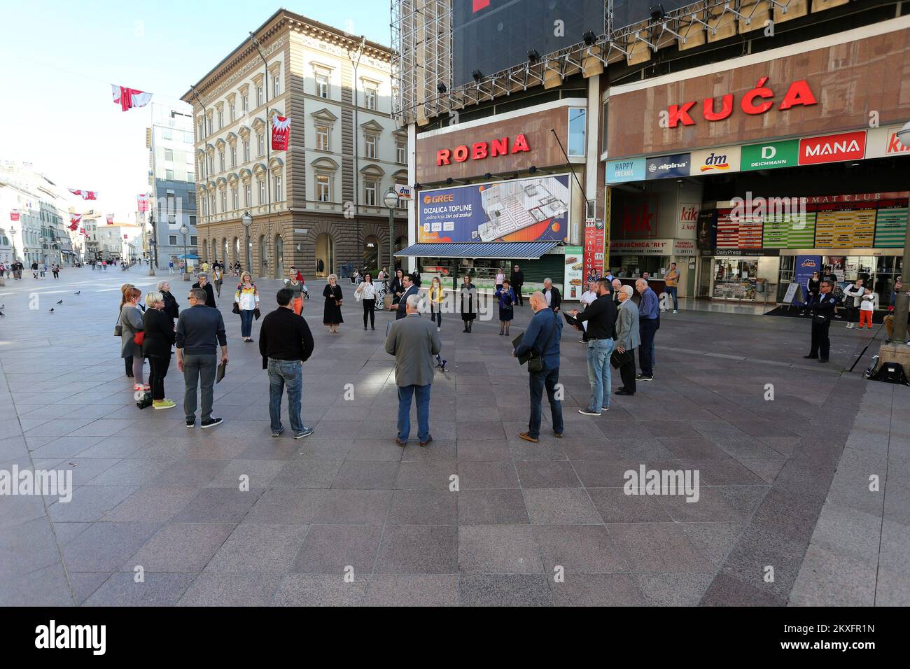 09.05.2020., Rijeka, Kroatien Europatag auf Rijekas Korzo war geprägt von der Aufführung der 09.05.2020., Rijeka, Kroatien Europatag auf Rijekas Korzo war geprägt von der Aufführung der