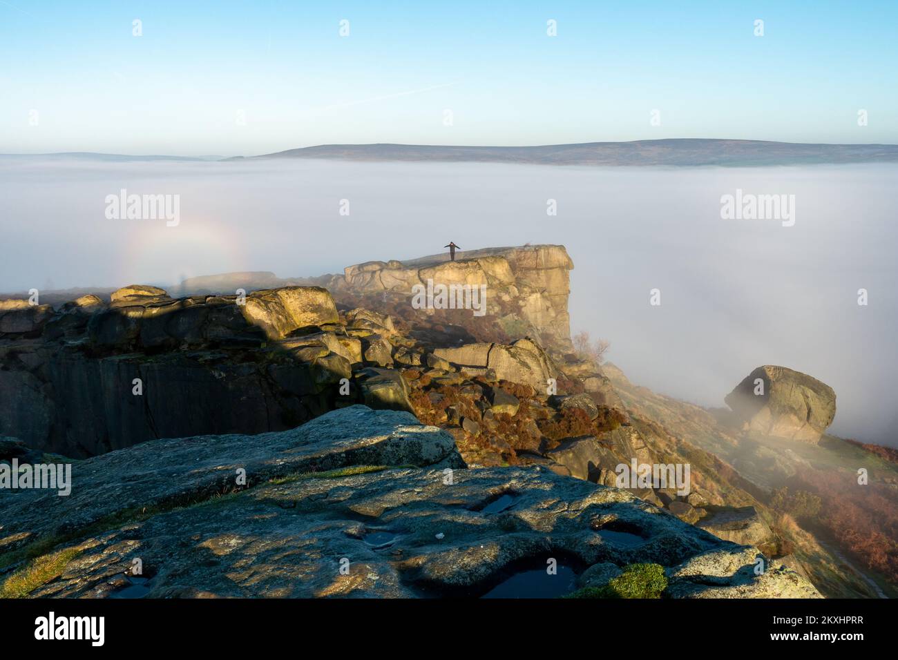 Mein brocken-Gespenst und die Leute genießen die Aussicht und ...