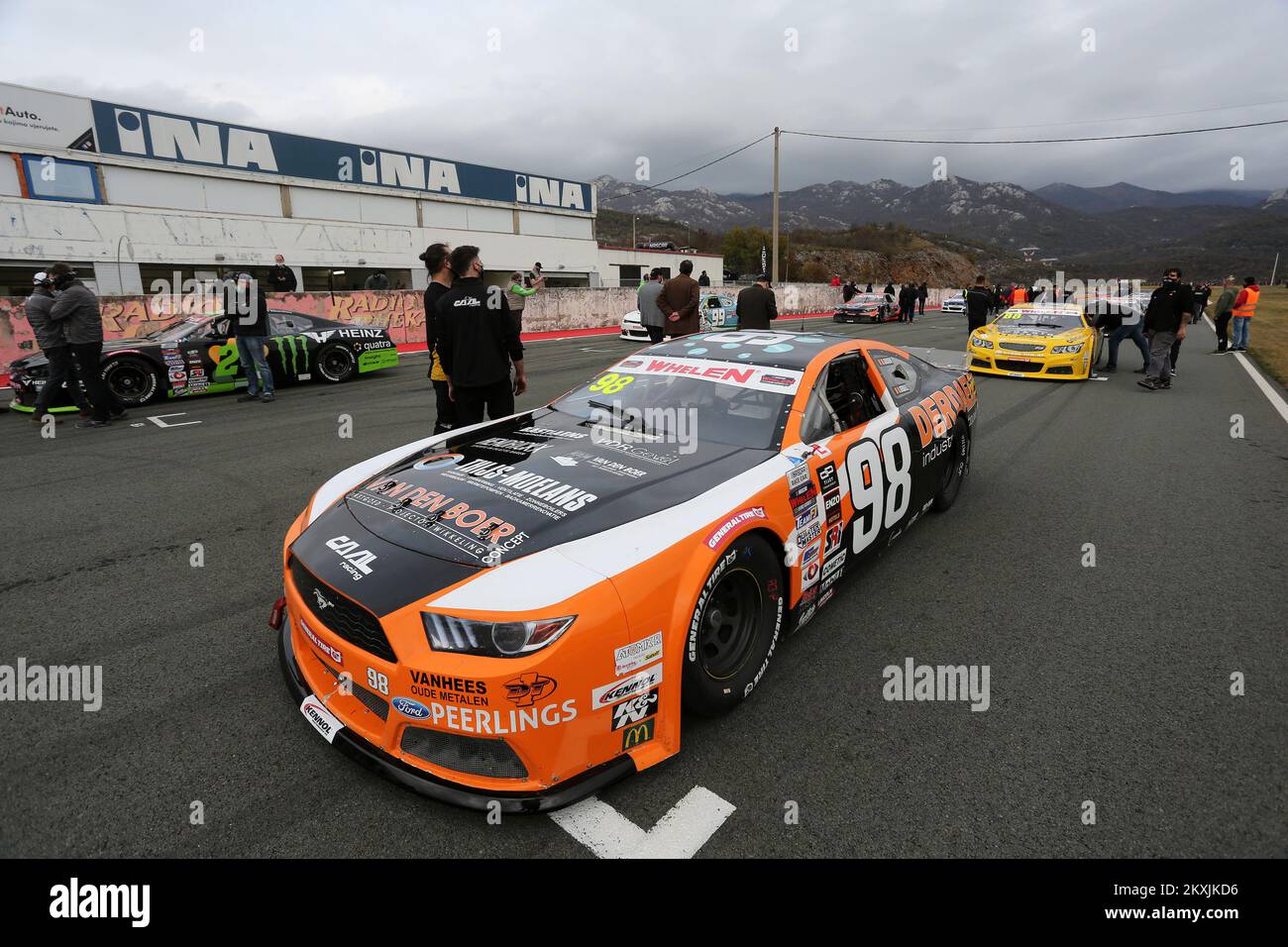 Marc Goossens, Fahrer des #98 CAAL Racing auf einem Startfeld während des Nascar Whelen Euro Series Croatia pro Rennens am 14. November 2020 auf der Grobnik Rennstrecke in Rijeka, Kroatien. Foto: Goran Kovacic/PIXSELL Stockfoto