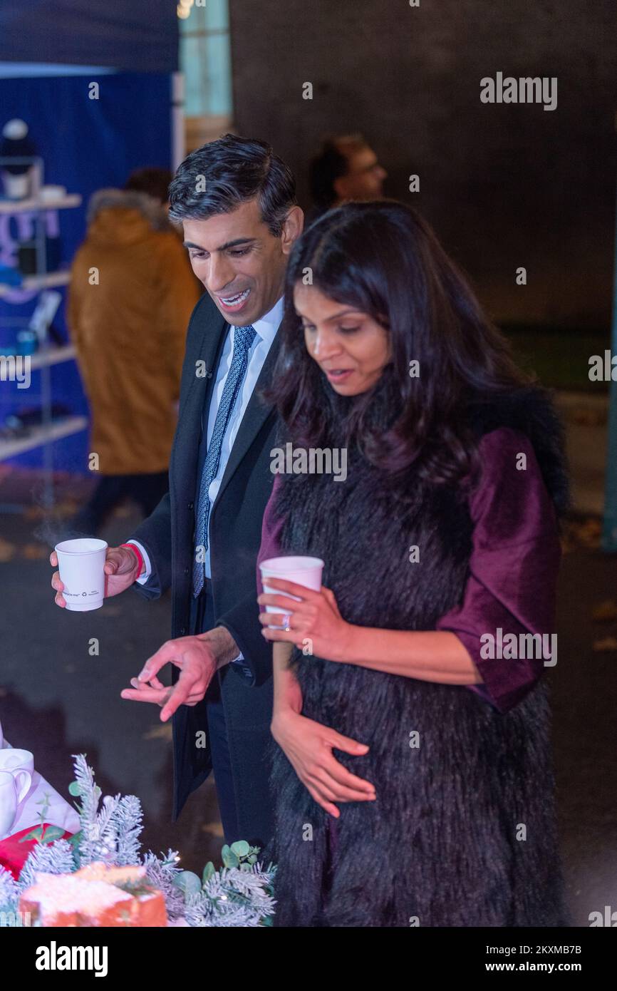 London, Großbritannien. 30.. November 2022. Downing Street Festive Showcase mit Rishi Sunak, Premierminister, und Jeremy Hunt, Schatzkanzler, Kredit: Ian Davidson/Alamy Live News Stockfoto