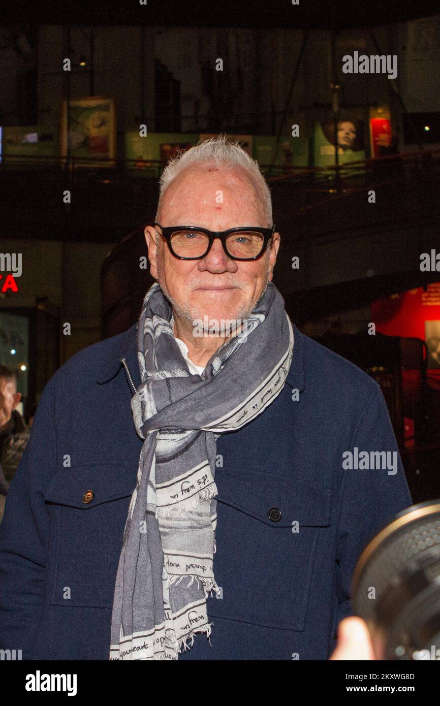 Turin, Italien. 30.. November 2022. Der britische Schauspieler Malcolm McDowell besucht das National Museum of Cinema in Turin, Italien. McDowell ist Ehrengast des Torino Film Festivals 40.. Kredit: Marco Destefanis/Alamy Live News Stockfoto
