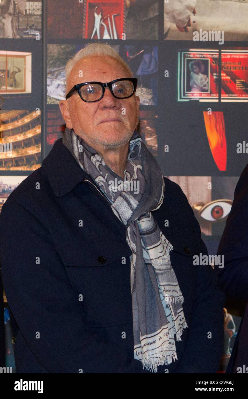 Turin, Italien. 30.. November 2022. Der britische Schauspieler Malcolm McDowell besucht das National Museum of Cinema in Turin, Italien. McDowell ist Ehrengast des Torino Film Festivals 40.. Kredit: Marco Destefanis/Alamy Live News Stockfoto