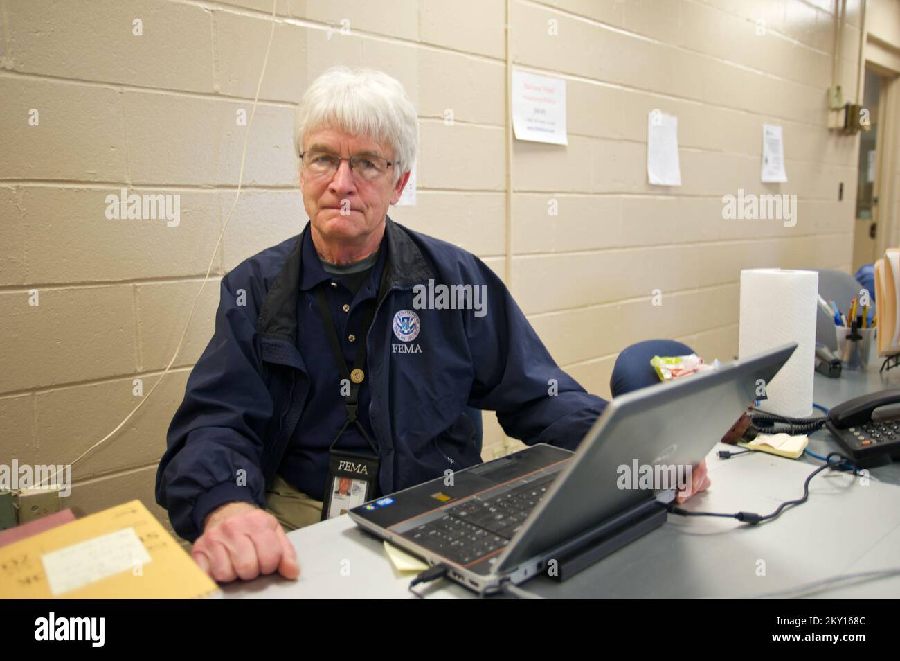 Breezy Point, New York, 22. November 2012 das FEMA Disaster Recovery Center in Fort Tilden Park, 415 State Road, Breezy Point ist wie andere DRC in New York geöffnet, um Überlebenden von Katastrophen am Thanksgiving Day zu helfen. Die FEMA arbeitet mit vielen Partnern zusammen, darunter Regierungen auf Bundes-, Landes-, Kommunal- und Stammesebene, ehrenamtliche religiöse und kommunale Organisationen sowie der Privatsektor, um die vom Hurrikan Sandy betroffenen Bewohner zu unterstützen. Eliud Echevarria/FEMA. New York Hurrikan Sandy. Fotos zu Katastrophen- und Notfallmanagementprogrammen, Aktivitäten und Beamten Stockfoto