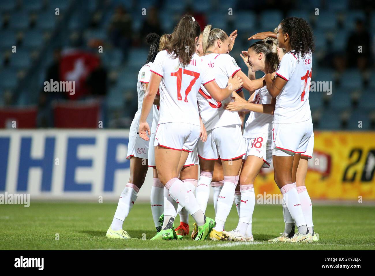 KARLOVAC, SEPTEMBER 02: Viola Calligaris aus der Schweiz feiert nach einem Treffer während des Qualifikationsspiels der FIFA Women's World Cup 2023 zwischen Kroatien und der Schweiz im Branko Cavlovic-Cavlek Stadion am 2. September 2022 in Karlovac, Kroatien. Foto: Matija Habljak/PIXSEL Stockfoto