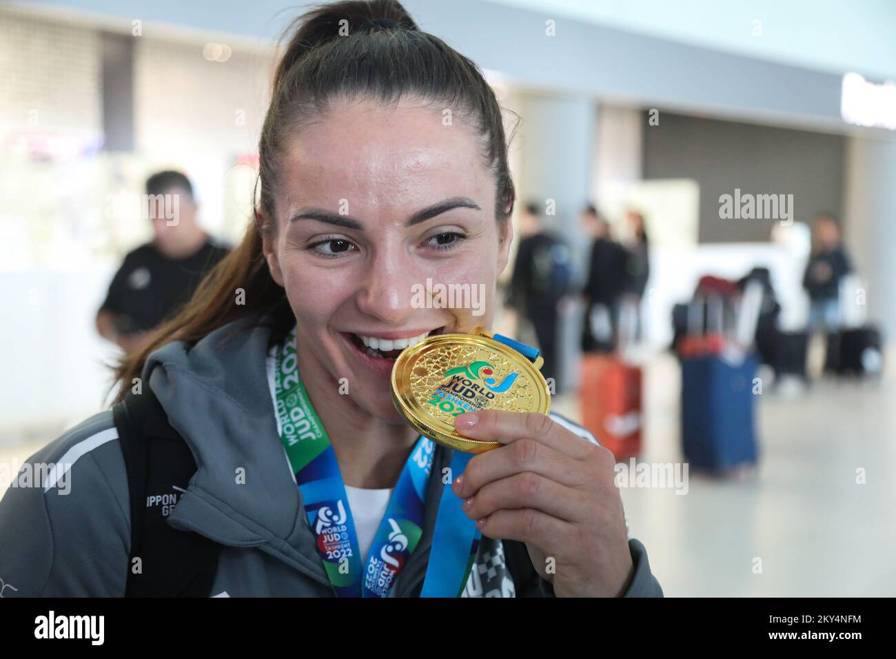 Lara cvjetko Fotos und Bildmaterial in hoher Auflösung Alamy