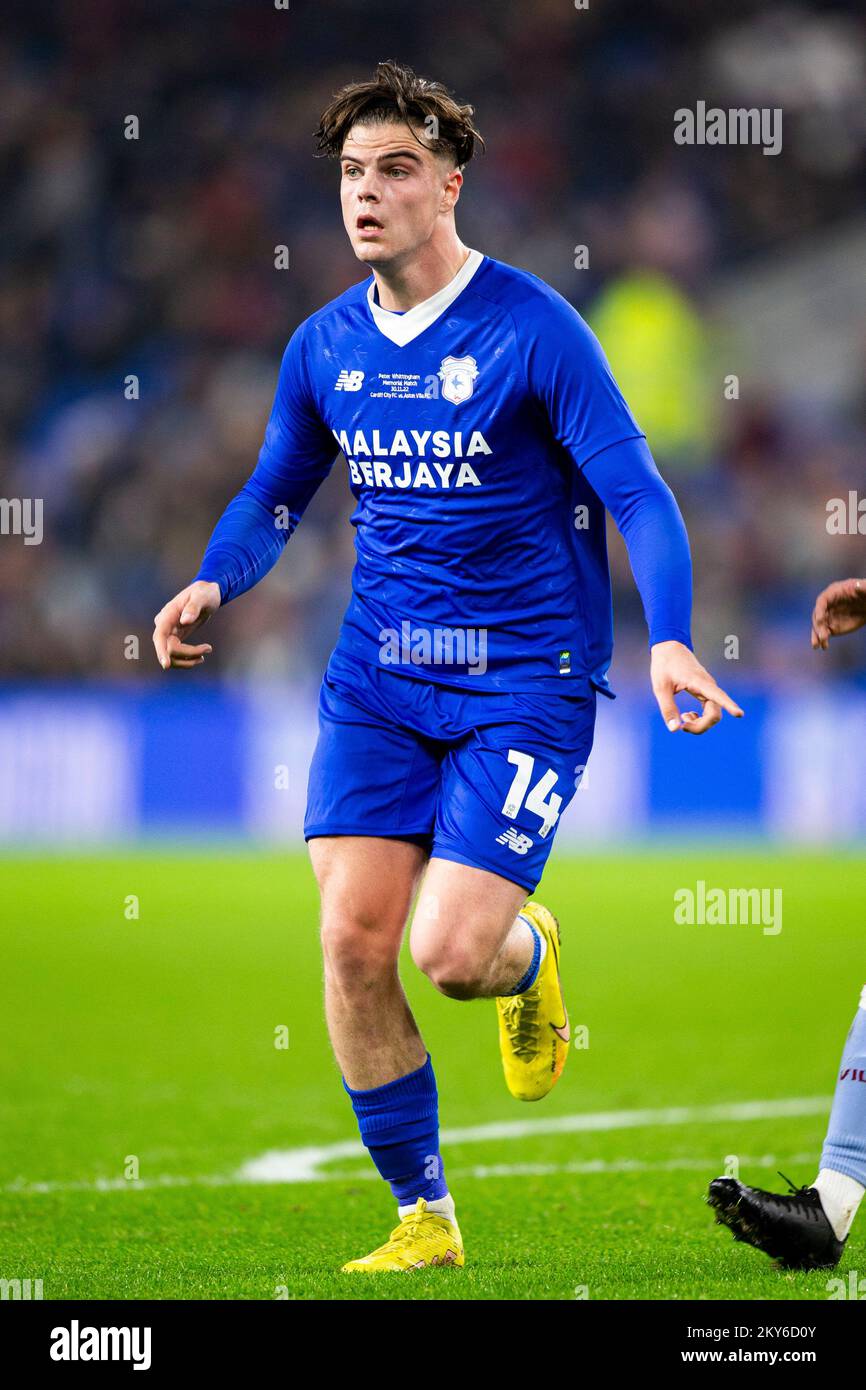 Cardiff, Großbritannien. 30.. November 2022. Ollie Tanner aus Cardiff City in Aktion. Cardiff City gegen Aston Villa beim Peter Whittingham Memorial Match im Cardiff City Stadium am 30.. November 2022. Kredit: Lewis Mitchell/Alamy Live News Stockfoto