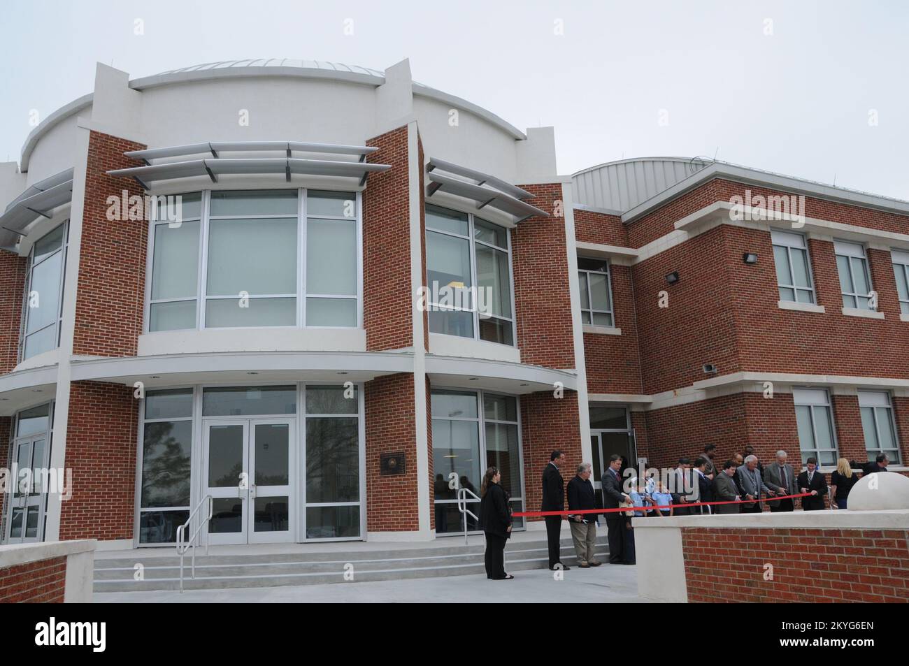 Jefferson Parish, La., 10. Februar 2012 -- Terrytown Grundschule, ca. 45.750 Quadratmeter groß, wurde durch Wind und Wind angetriebene Regenfälle durch Hurrikan Katrina schwer beschädigt. Die FEMA stellte mehr als $22,3 Millionen Euro für den Ersatz des Werks bereit. Amy Connolly/FEMA Stockfoto