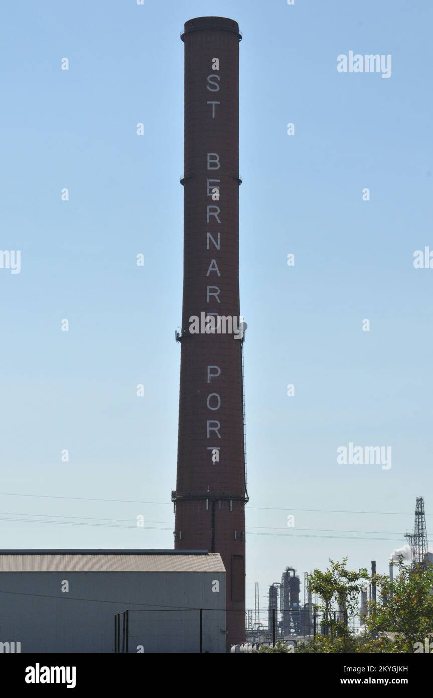 Chalmette, La., 27. August 2015 - The St. Bernard Port, Harbor and Terminal District in Chalmette hat sich mit Hilfe mehrerer Projekte, die vom FEMA Public Assistance Grant-Programm finanziert wurden, in den 10 Jahren seit Hurrikan Katrina erholt. Der Hafen, eine lebenswichtige Kunst der lokalen und regionalen Wirtschaft, war das Zentrum von St. Bernard Parish-Reaktion und Rettungseinsätze in den Tagen und Wochen nach Katrina. Stockfoto