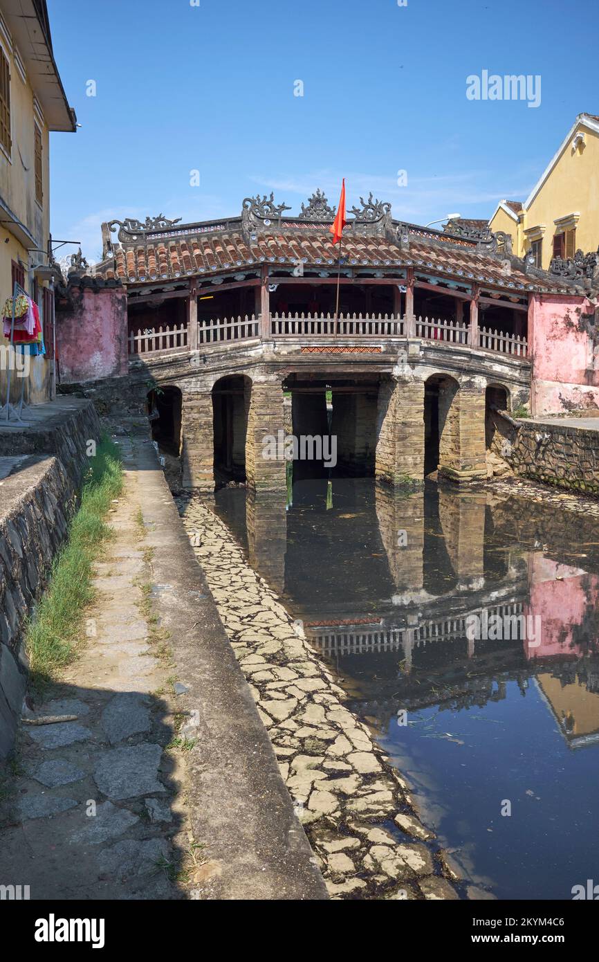 Chua Cau Temple Bridge (Japanische überdachte Brücke) in der historischen Altstadt von Hoi an Vietnam Stockfoto