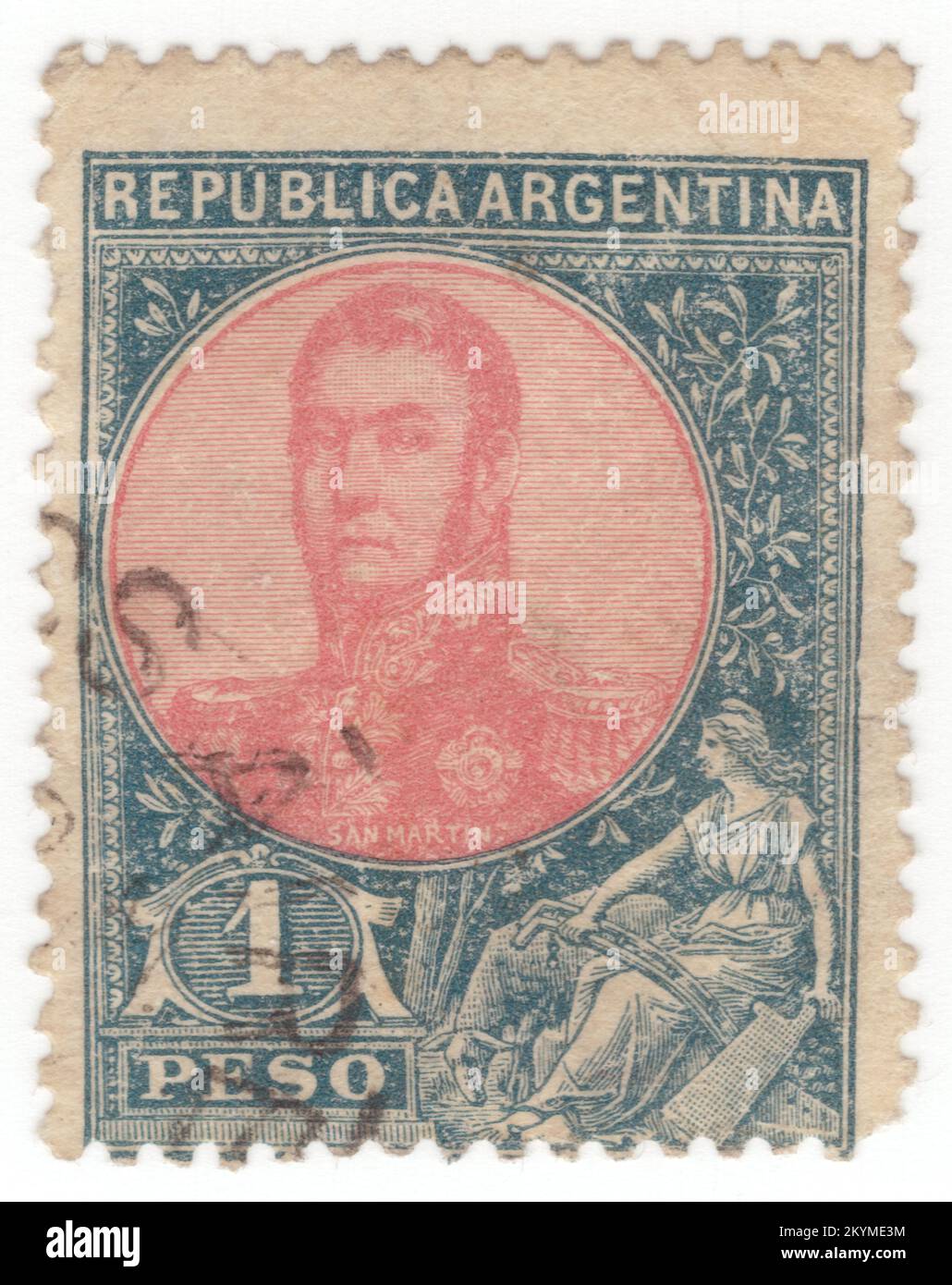 ARGENTINIEN - 1908: 1 Pesofarbenblaue und rosafarbene Briefmarke, die das Porträt von José de San Martín (Jose Francisco de San Martín y Matorras) darstellt, der als Liberator von Argentinien, Chile und Peru bekannt ist. Argentinischer General und der Hauptführer des südlichen und zentralen Teils des erfolgreichen Kampfes Südamerikas für die Unabhängigkeit vom Spanischen Reich, der als Beschützer von Peru diente. Geboren in Yapeyú, Corrientes, im modernen Argentinien, verließ er im frühen Alter von sieben Jahren das Vizekanzler der Río de la Plata, um in Málaga, Spanien, zu studieren Stockfoto
