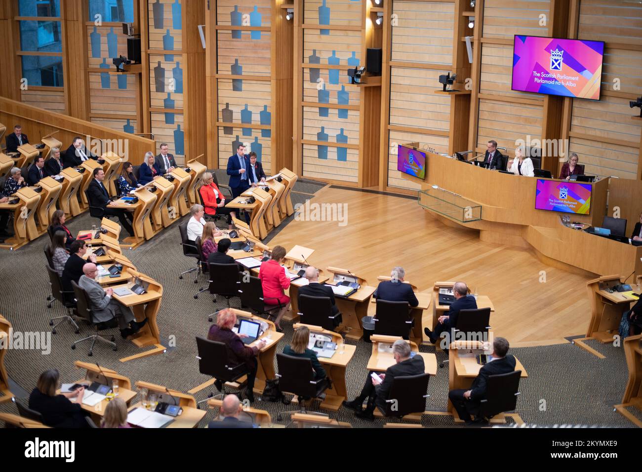 Edinburgh, Schottland, Großbritannien. 1.. Dezember 2022. ABBILDUNG: Wöchentliche Fragestunde der Ersten Minister im schottischen Parlament. Kredit: Colin D Fisher Kredit: Colin Fisher/Alamy Live News Stockfoto