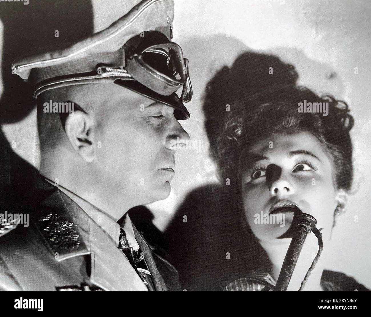 FÜNF GRÄBER ZU KAIRO 1943 Paramount Pictures Film mit Anne Baxter und Erich von Stroheim Stockfoto