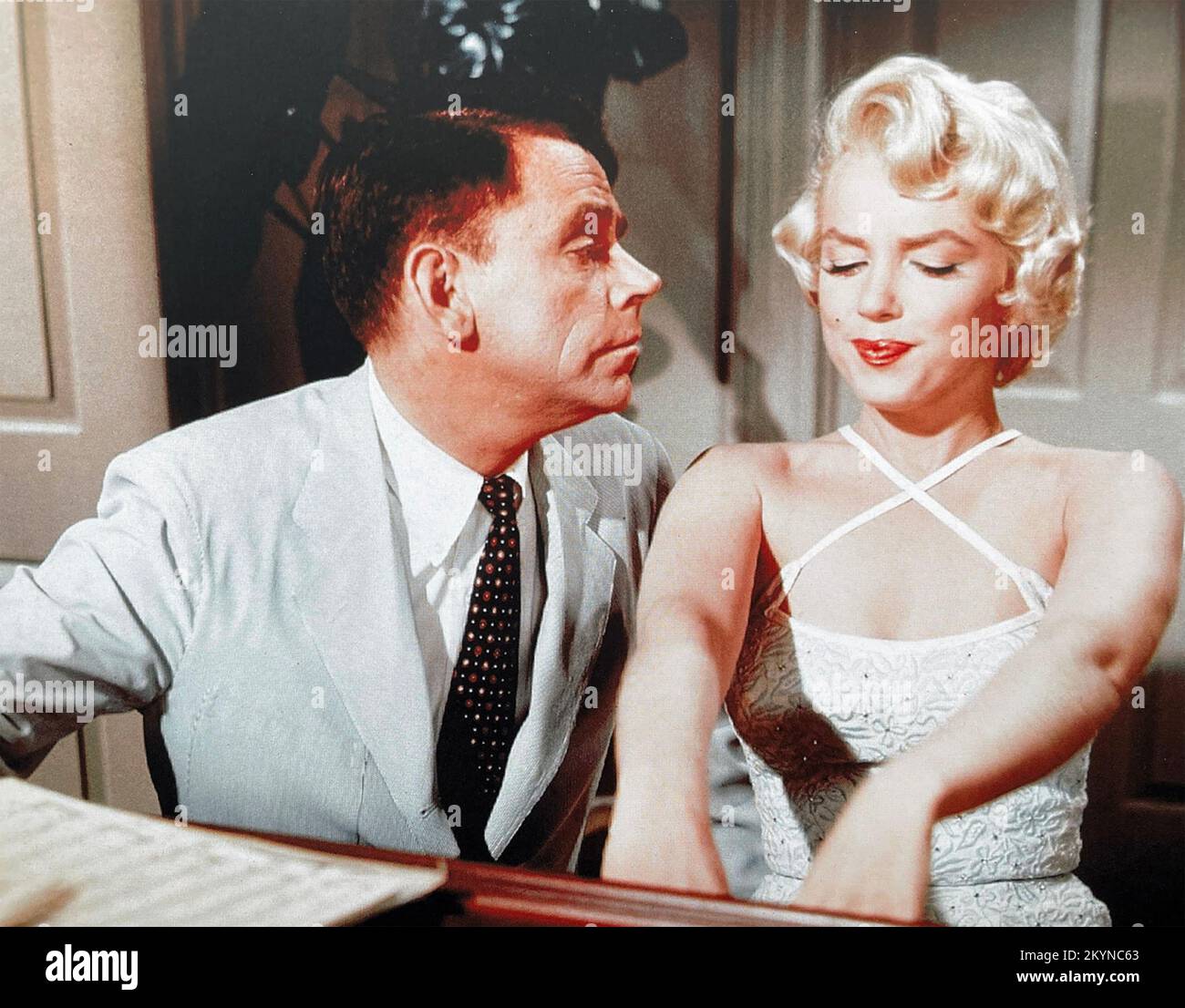 DER SIEBENJÄHRIGE JUCKREIZ-1955 20.-Century-Fox-Film mit Marilyn Monroe und Tom Ewell Stockfoto