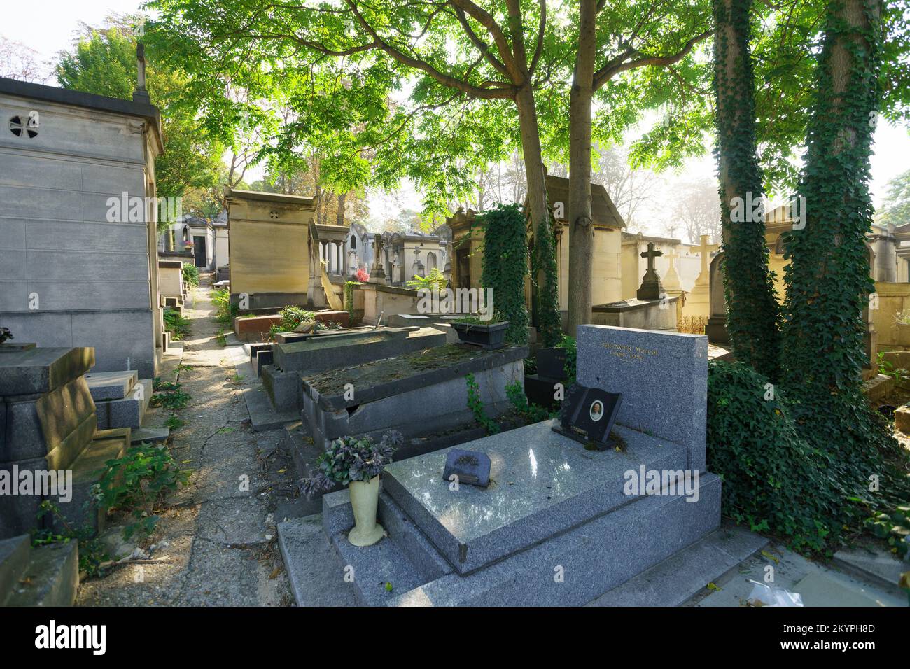 Ein Blick auf den Friedhof Père Lachaise, der größte Friedhof in der