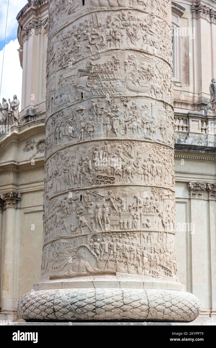 Details zur Trajanssäule (Colonna Triana), zum Trajanschen Forum, Rom (Roma), Latium, Italien Stockfoto