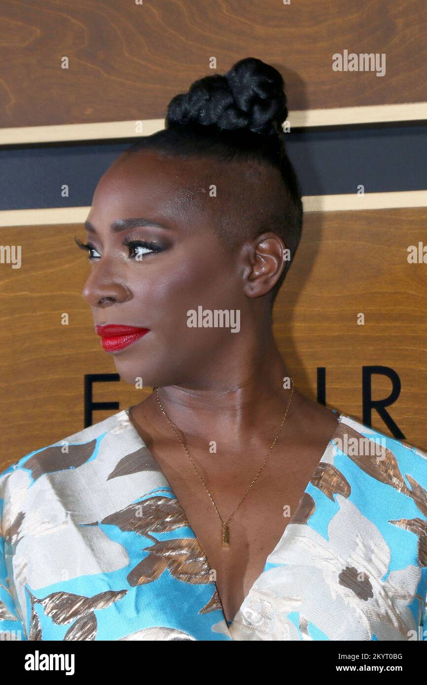 1. Dezember 2022, Beverly Hills, CA, USA: LOS ANGELES - 1. DEZEMBER: Tanya Moodie im Empire of Light Los Angeles Premiere im Samuel Goldwyn Theater am 1. Dezember 2022 in Beverly Hills, CA (Kreditbild: © Kay Blake/ZUMA Press Wire) Stockfoto