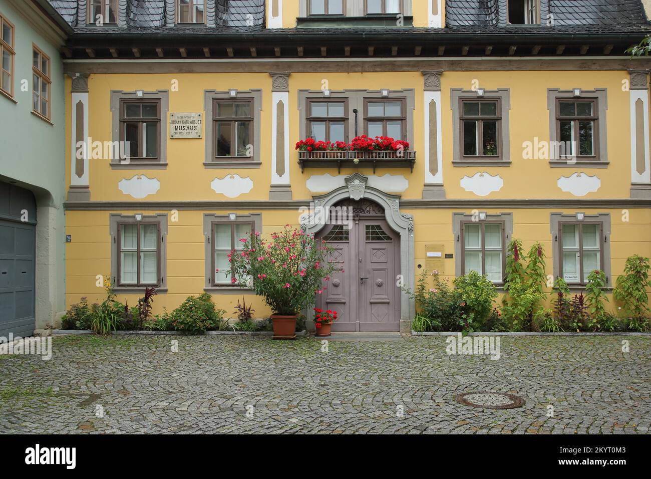 Eingang und Hausfassade des Albert Schweitzer Gedenkmals und Museums, Kegelplatz, Weimar, Thüringen, Deutschland, Europa Stockfoto