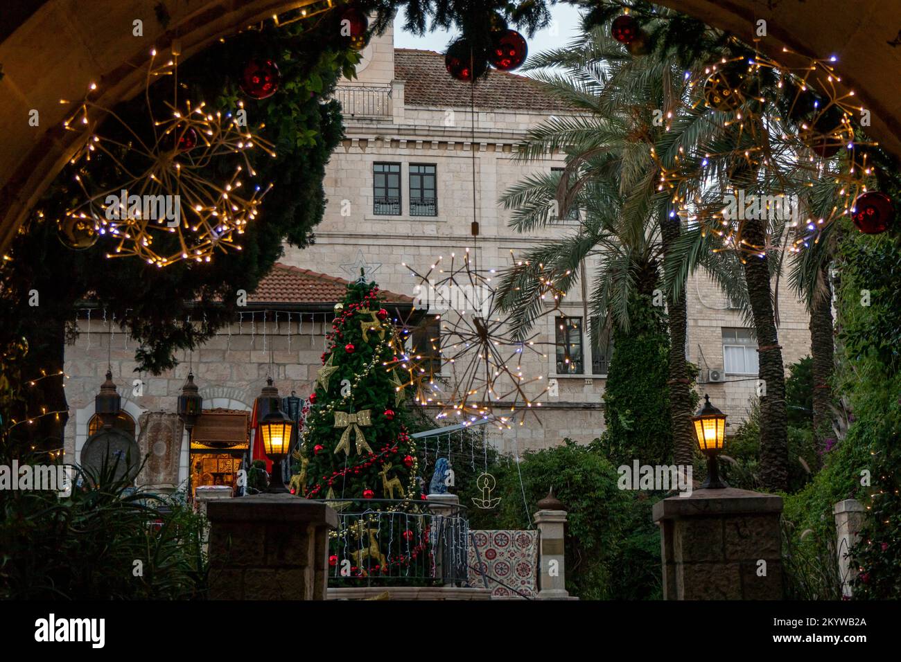 Weihnachtsdekorationen im American Colony Hotel in Ost-Jerusalem Israel Stockfoto