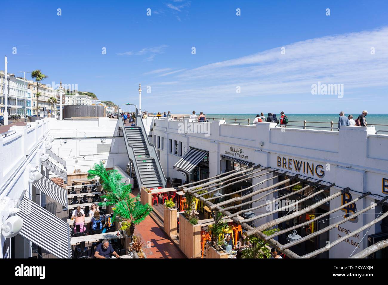 Hastings The Courtyard at the Source Park Hastings East Sussex England GB Europa Stockfoto