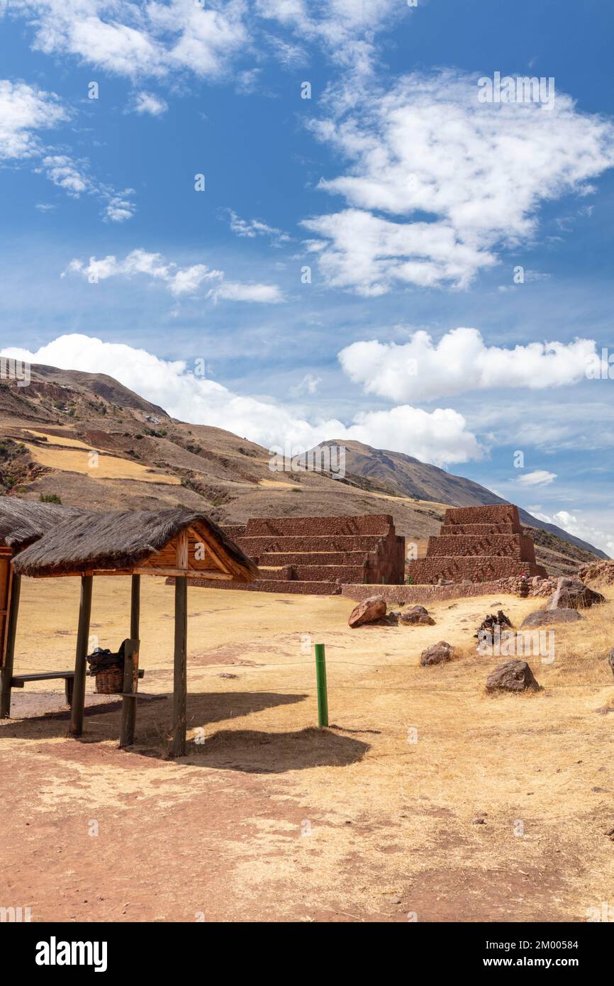 Portada de Rumicolca, auch Rumiqolqa, Huarcapay, Peru, Südamerika Stockfoto