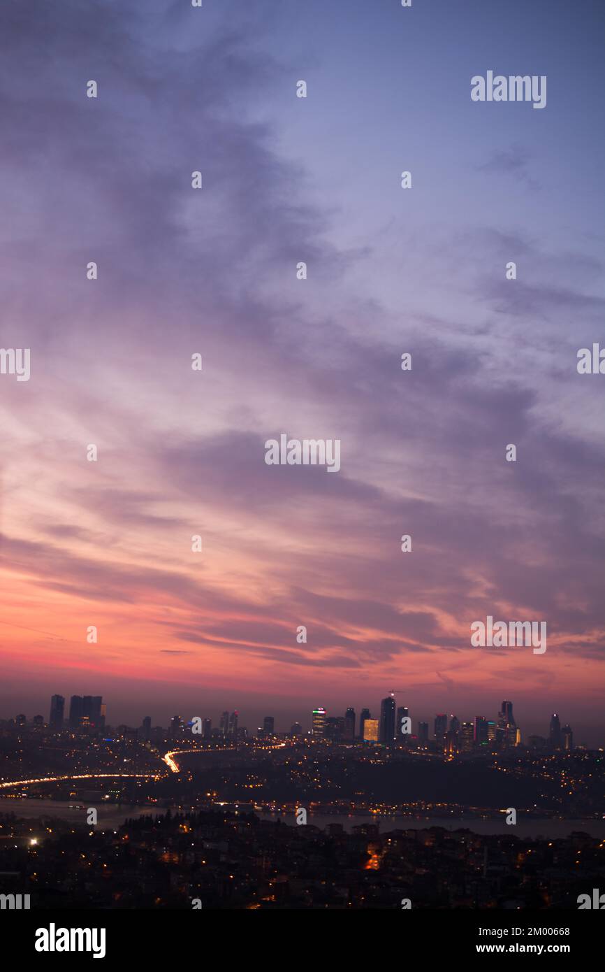 Abend Wolken in Istanbul Stockfoto