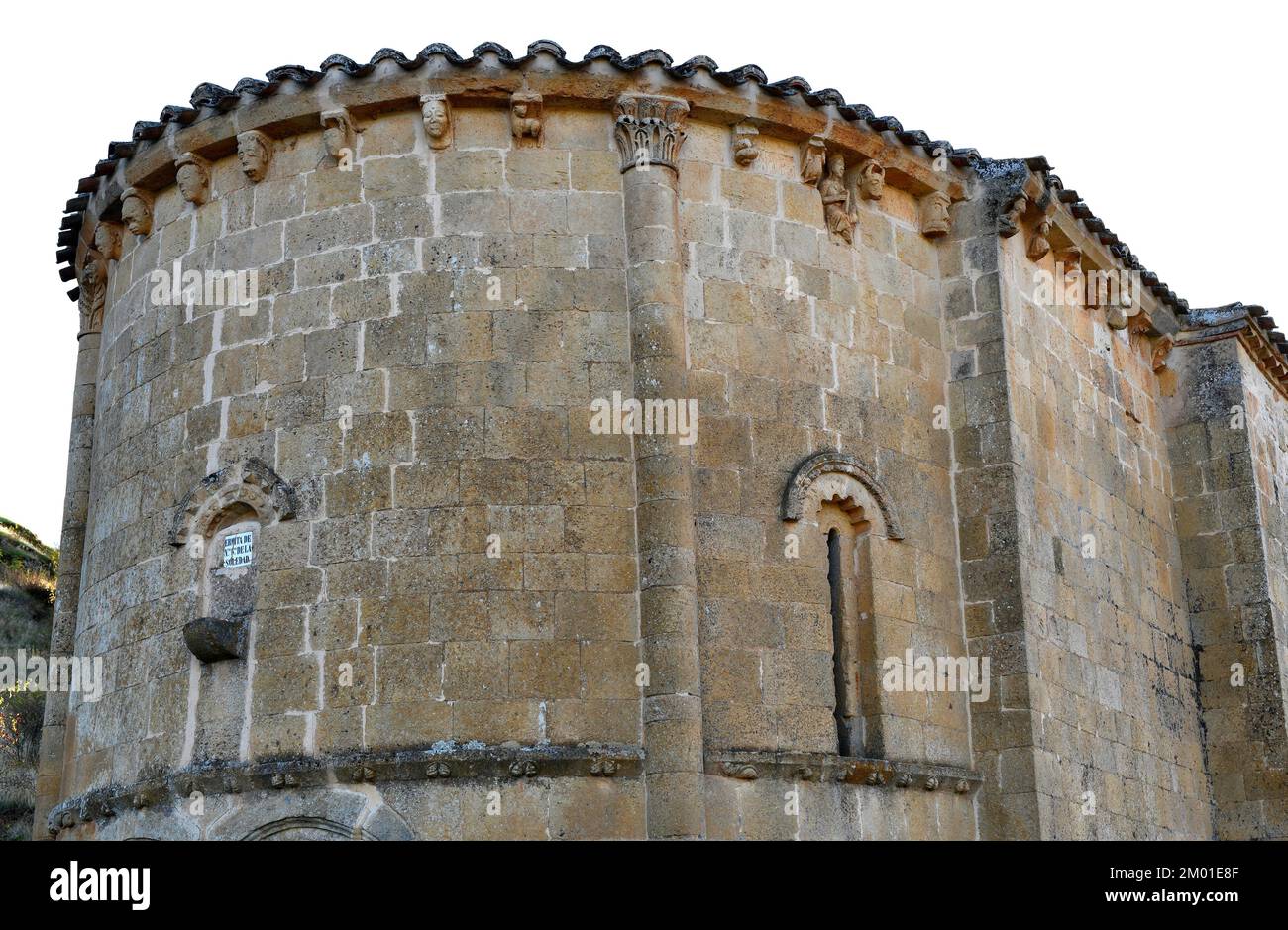 Calatañazor, Nuestra Señora de la Soledad Hermitage (romanisch). Corbel Apse-Details. Soria, Castilla y León, Spanien. Stockfoto