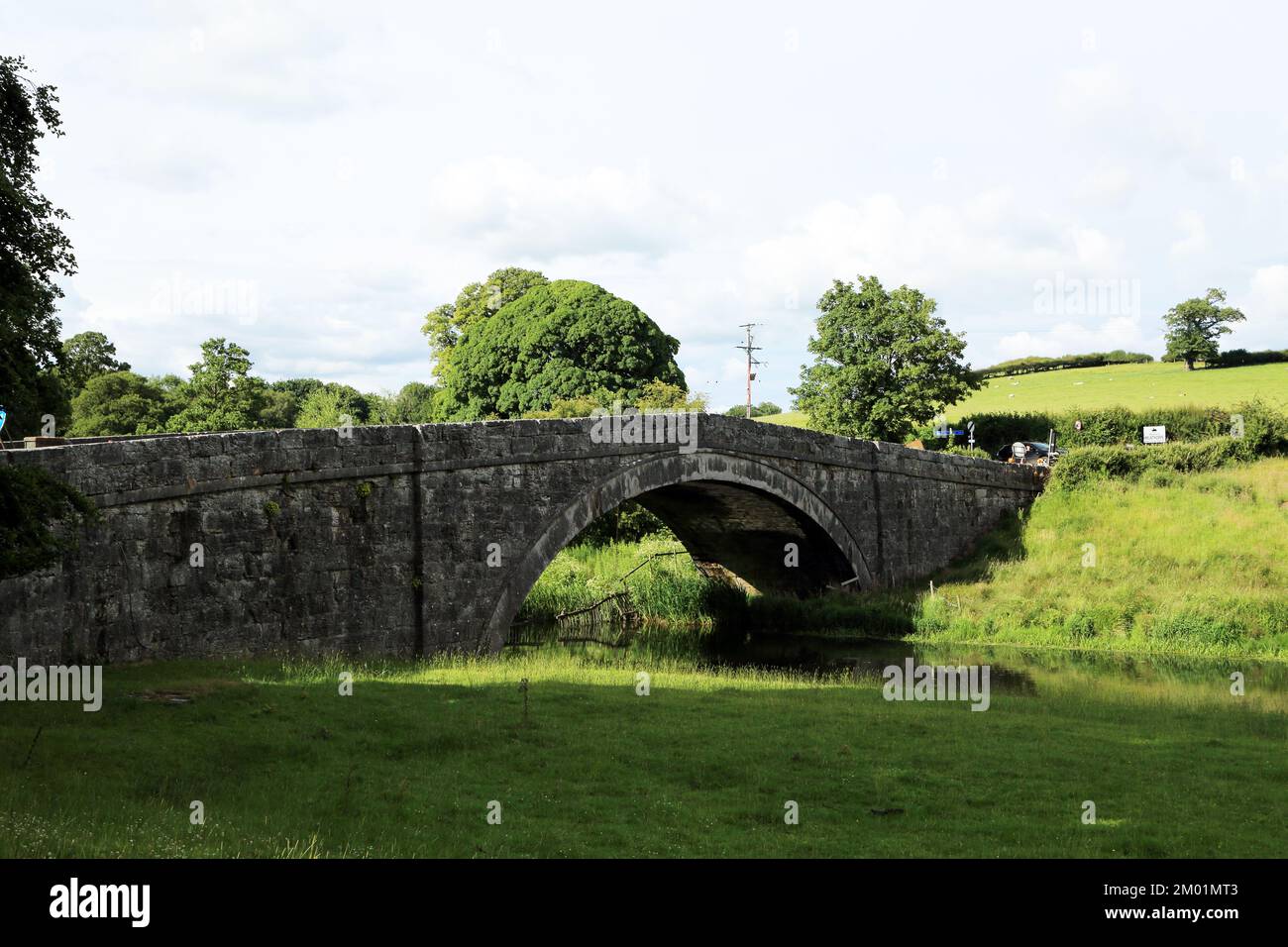 Milnthorpe Bridge over River Bela, Milnthorpe, Cumbria, England, Vereinigtes Königreich Stockfoto