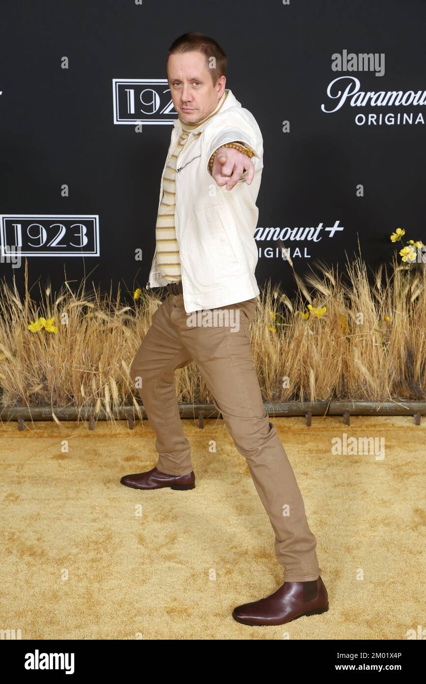 Los Angeles, Ca. 2.. Dezember 2022. Chad Lindberg auf der Los Angeles Premiere von Paramount 1923 bei der Hollywood American Legion Post 43 in Los Angeles, Kalifornien, am 2. Dezember 2022. Kredit: Faye Sadou/Media Punch/Alamy Live News Stockfoto