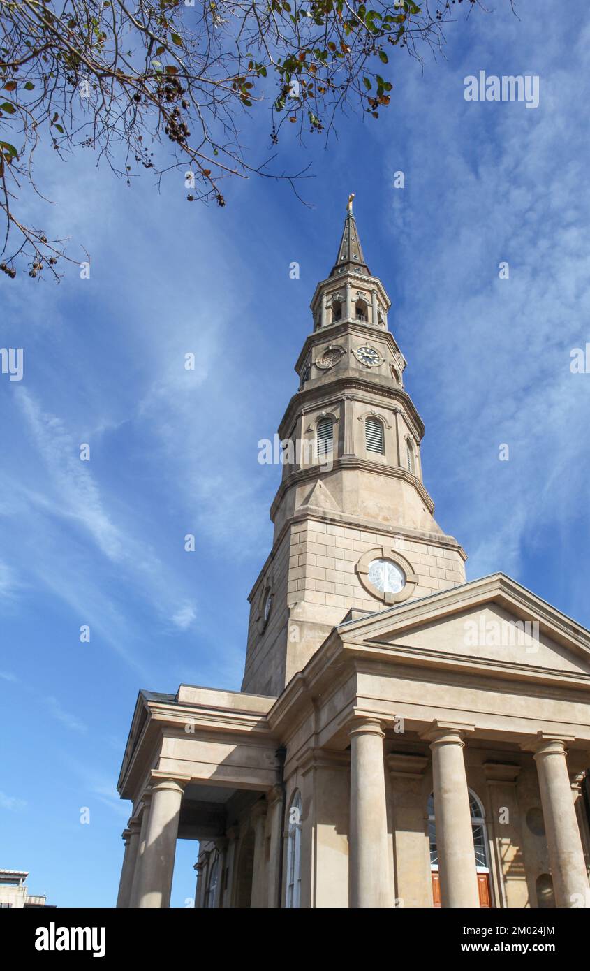 Blick auf St. Philip's Church in Charleston, South Carolina Stockfoto