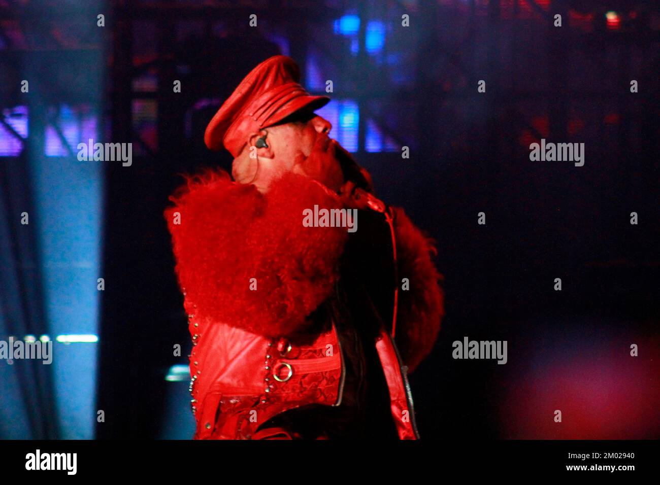 Toluca, Mexiko. 02.. Dezember 2022. 02. Dezember 2022, Toluca, Mexiko: Sänger Till Lindemann von der deutschen Band Rammstein, tritt während des Hell and Heaven Metal Fest im Pegasus Forum auf der Hell Stage auf. Am 2. Dezember 2022 in Toluca, Mexiko. (Foto: Carlos Santiago/Eyepix/NurPhoto) Guthaben: NurPhoto/Alamy Live News Stockfoto