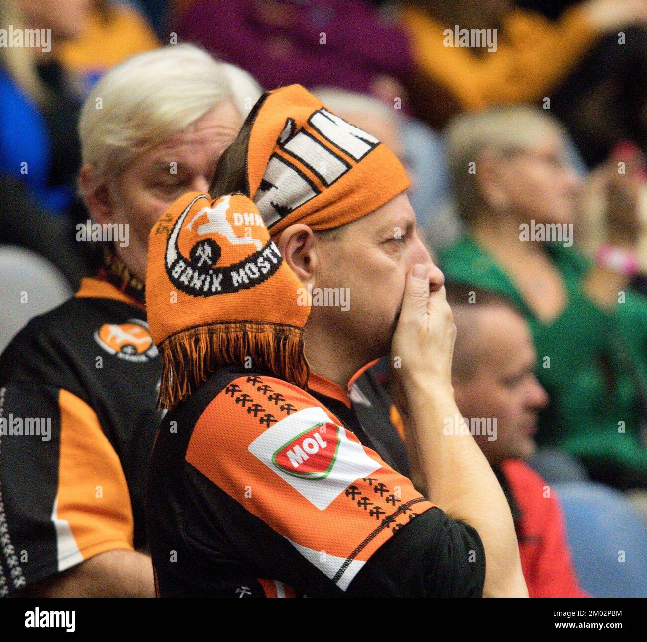 Chomutov, Tschechische Republik. 03.. Dezember 2022. Fan der meisten Reaktionen während der Runde der Women's Handball Champions League 7., Gruppe A, Most gegen Kristiansand in Chomutov, Tschechische Republik, 3. Dezember 2022. Kredit: Jan Stastny/CTK Photo/Alamy Live News Stockfoto