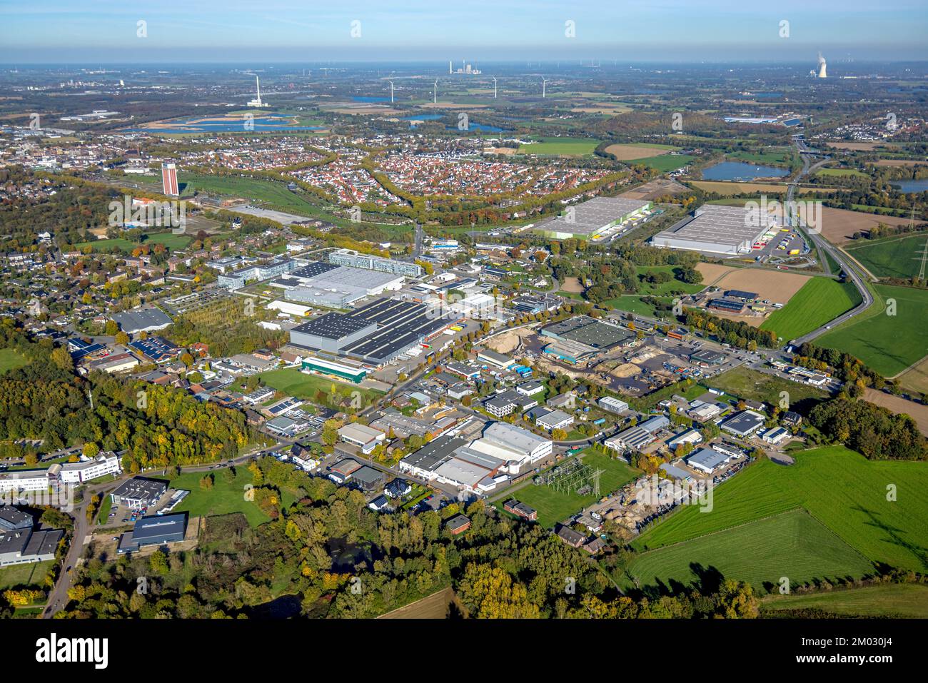 Luftaufnahme, Industriegebiet Max-Planck-Straße, Friedrich-Heinrich-Allee, Kaiser und Kraft Europa GmbH, PCC Specialties, Steueramt, Gestfeld, Kamp-L. Stockfoto