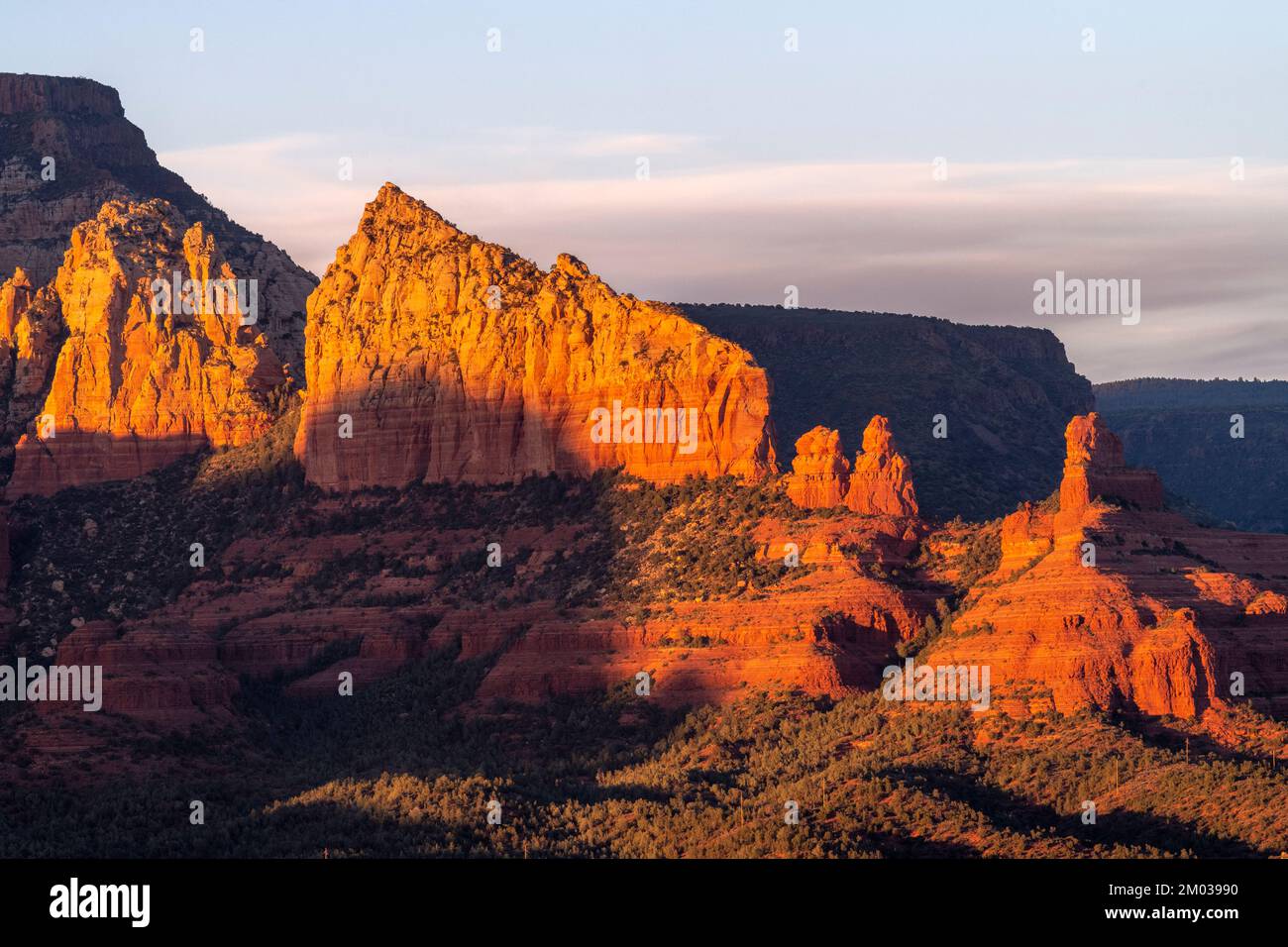 Rote Felsformationen, Hochebenen, Hügel, in der Nähe von Sedona, Arizona, USA, Ende Oktober, von Dominique Braud/Dembinsky Photo Assoc Stockfoto