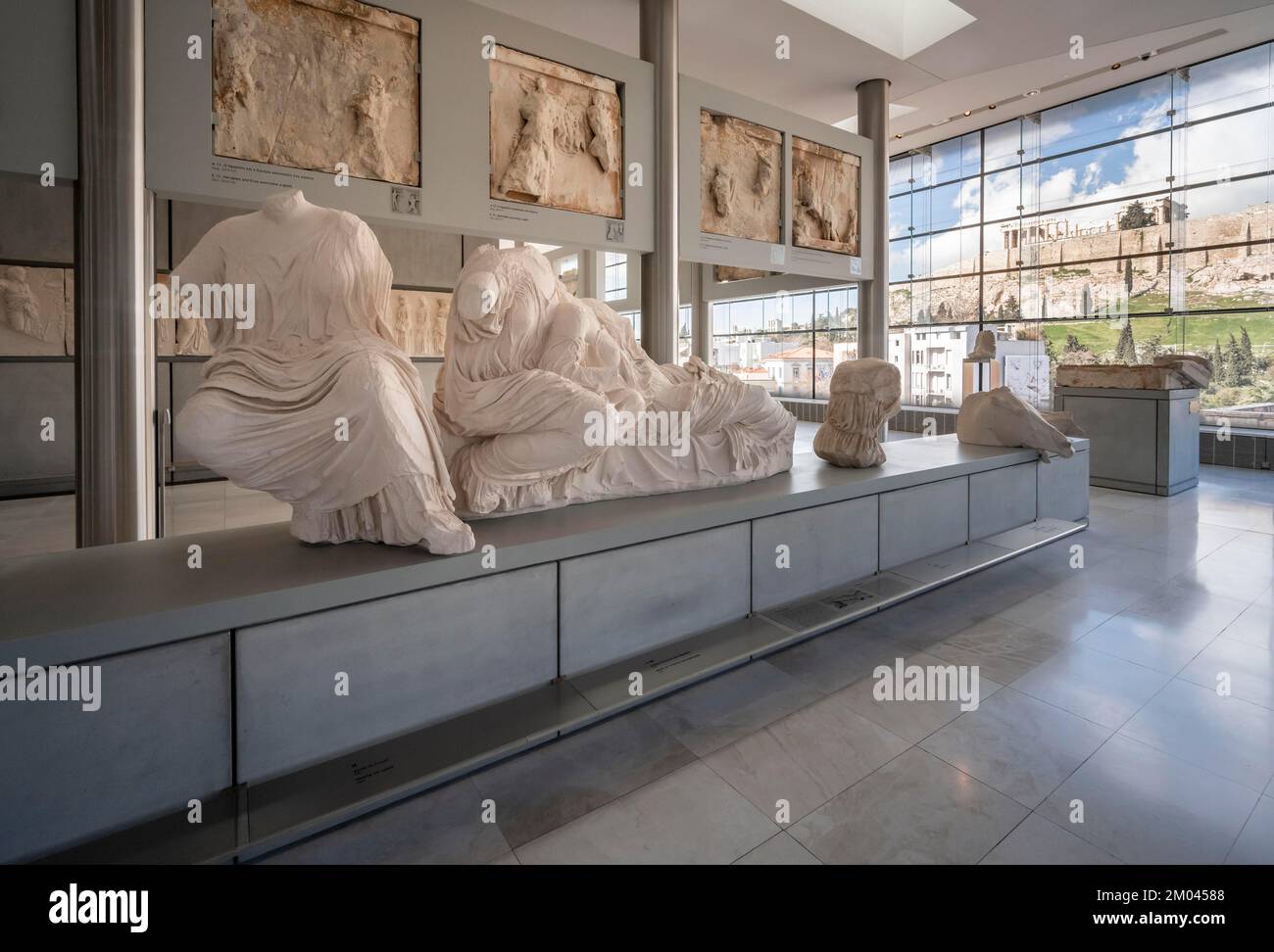 Figuren und Freskomalereien des Parthenon-Tempels, innen, Akropolis-Museum, Athen, Griechenland, Europa Stockfoto