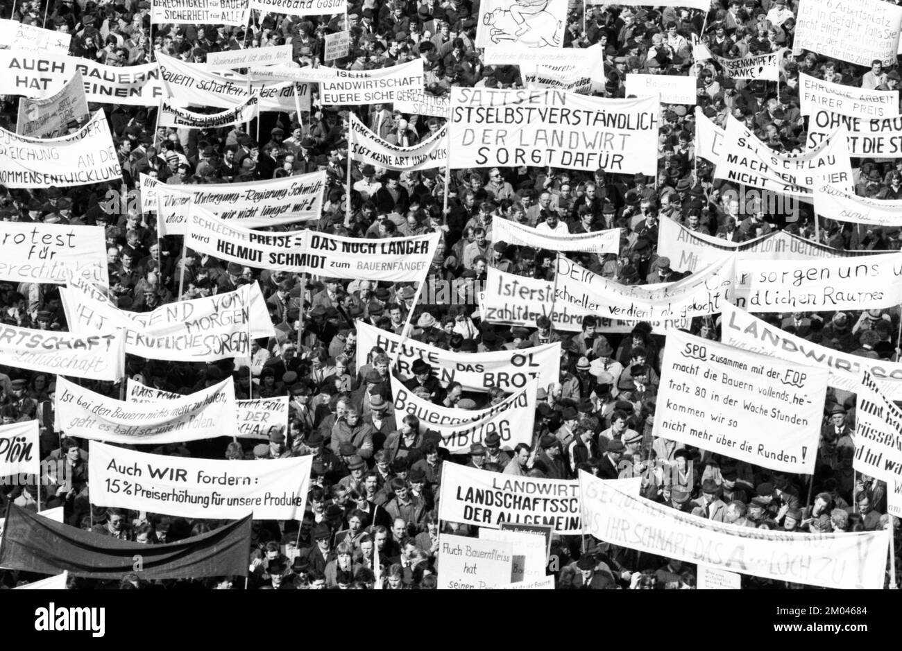 25, 000 Bauern protestieren auf Bonns Marktplatz, 27.03.1981, Deutschland, Europa Stockfoto