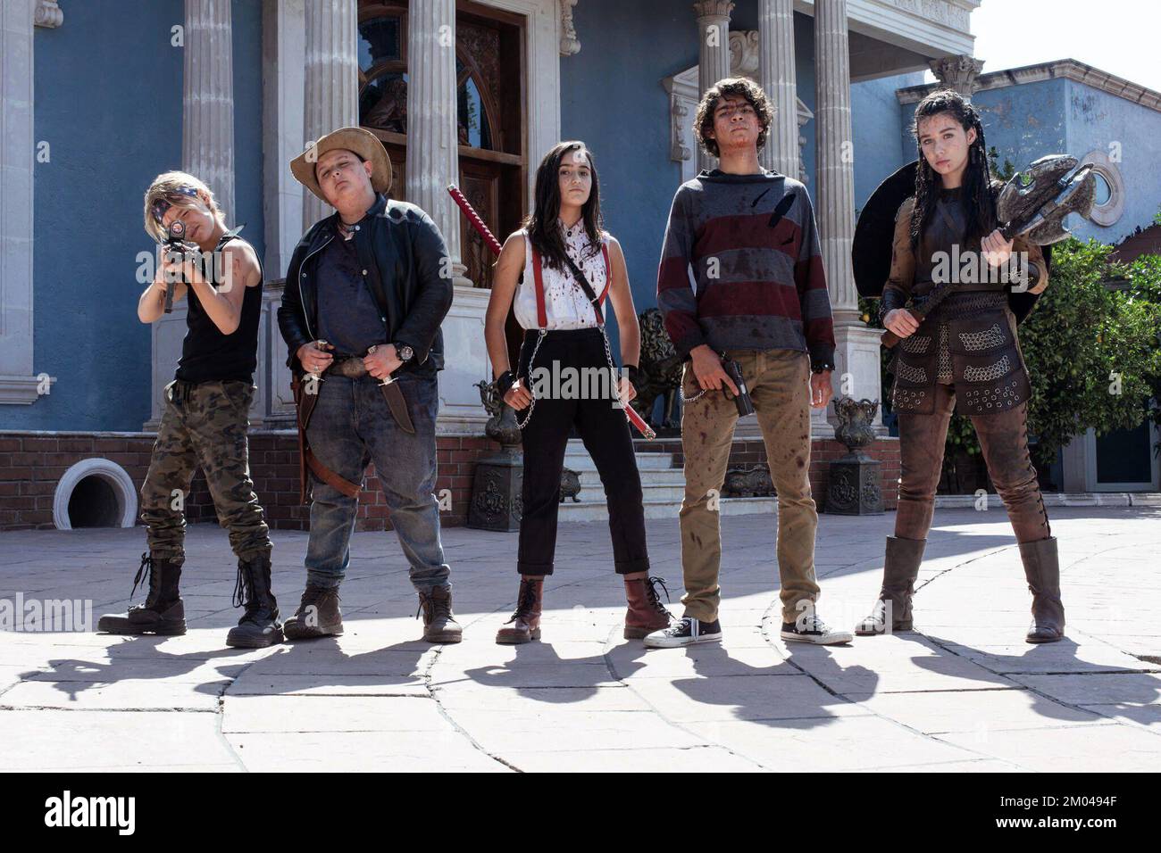 IÑAKI GODOY, VINCENT MICHAEL WEBB, MARCELO BARCELO UND ROBERTA DAMIAN IN MEXZOMBIES (2022), REGIE CHAVA CARTAS. Kredit: Draco Filme/Album Stockfoto
