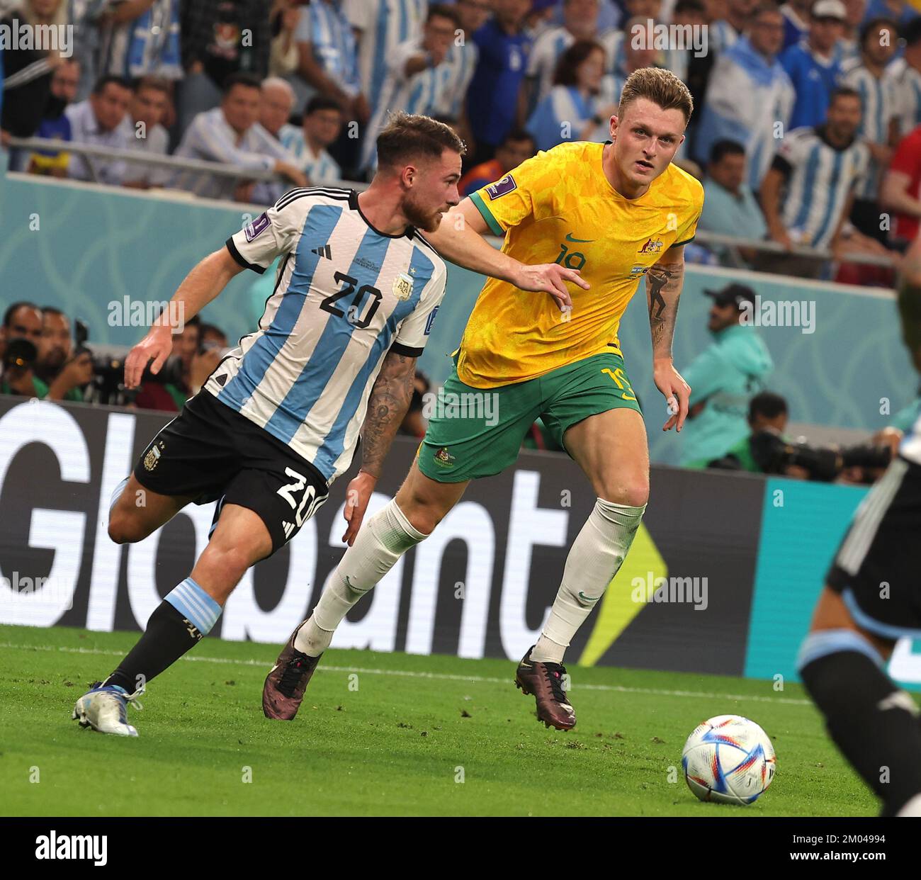 Doha, Katar. 3.. Dezember 2022. Fußballweltmeisterschaft 2022: Argentinien gegen Australien Messi hat zwei Tore geschossen. Messi feiert sein zweites Tor. Kredit: Seshadri SUKUMAR/Alamy Live News Stockfoto